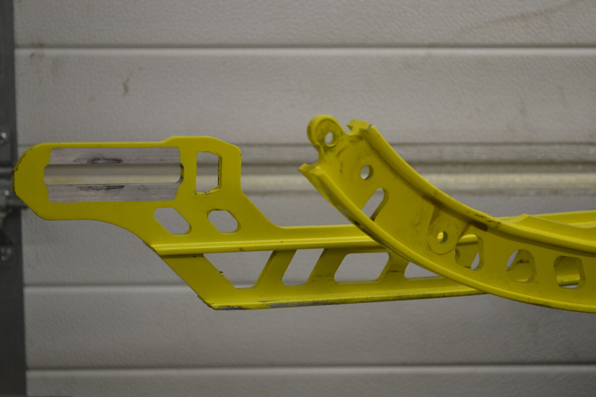 Liukurungot Ski-Doo Summit 154" 2017 Keltainen, 503195072 - Northern Sledparts Oy