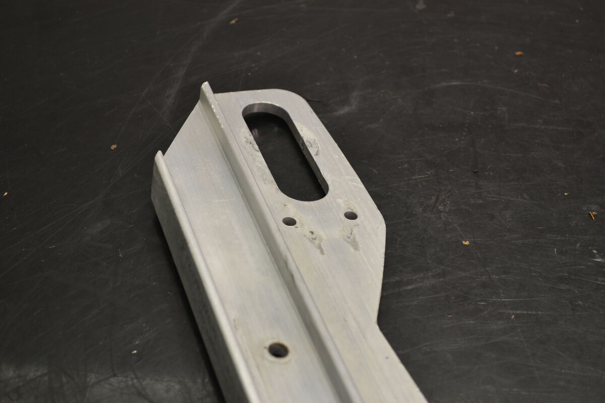 Liukurunko vasen PPS2, 503193756 - Northern Sledparts Oy