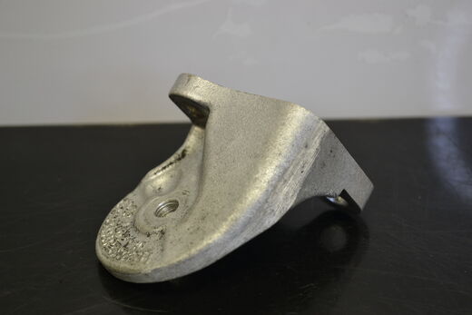 Moottorin kannake 600, 800 Etec 512060478 - Northern Sledparts Oy