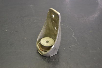Moottorin kannake 850 Etec, 512061517 - Northern Sledparts Oy