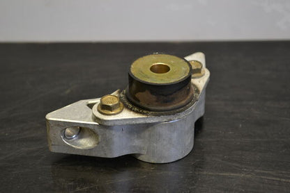 Moottorin kiinnike Polaris, 5137116 - Northern Sledparts Oy