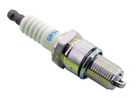 NGK GR9A-EG Sytytystulppa Polaris - Northern Sledparts Oy