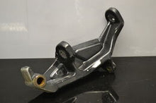 Olkatappi oikea Ski-Doo Renegade Backcountry 2010 - Northern Sledparts Oy