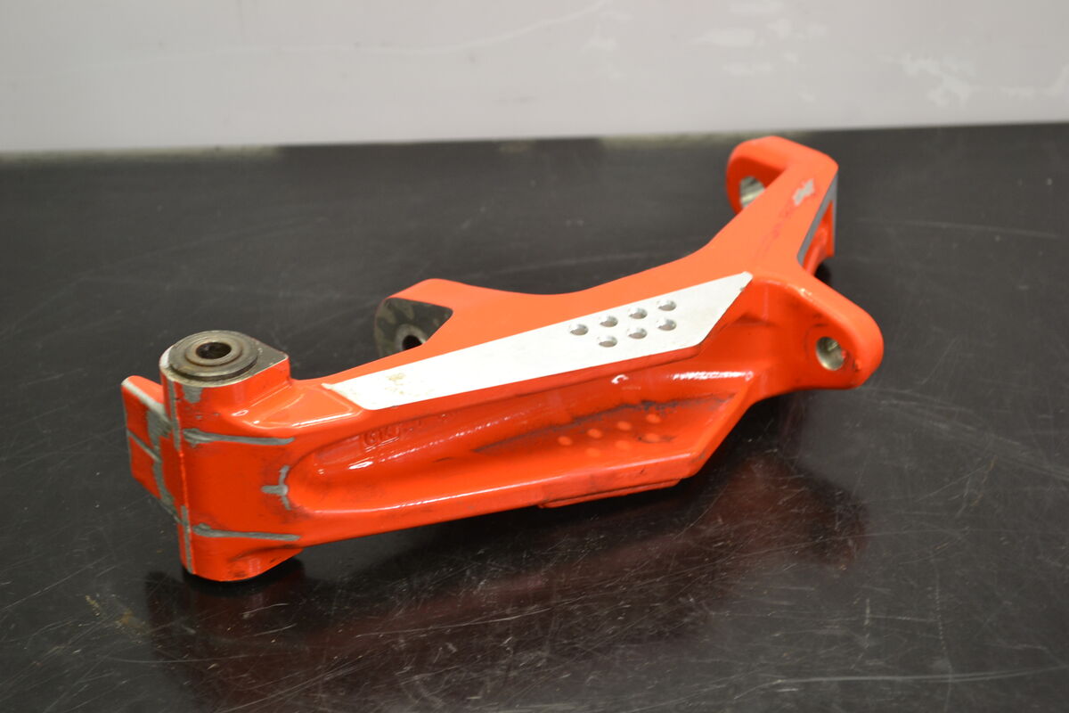 Olkatappi vasen Fusion Red, 505073471 - Northern Sledparts Oy