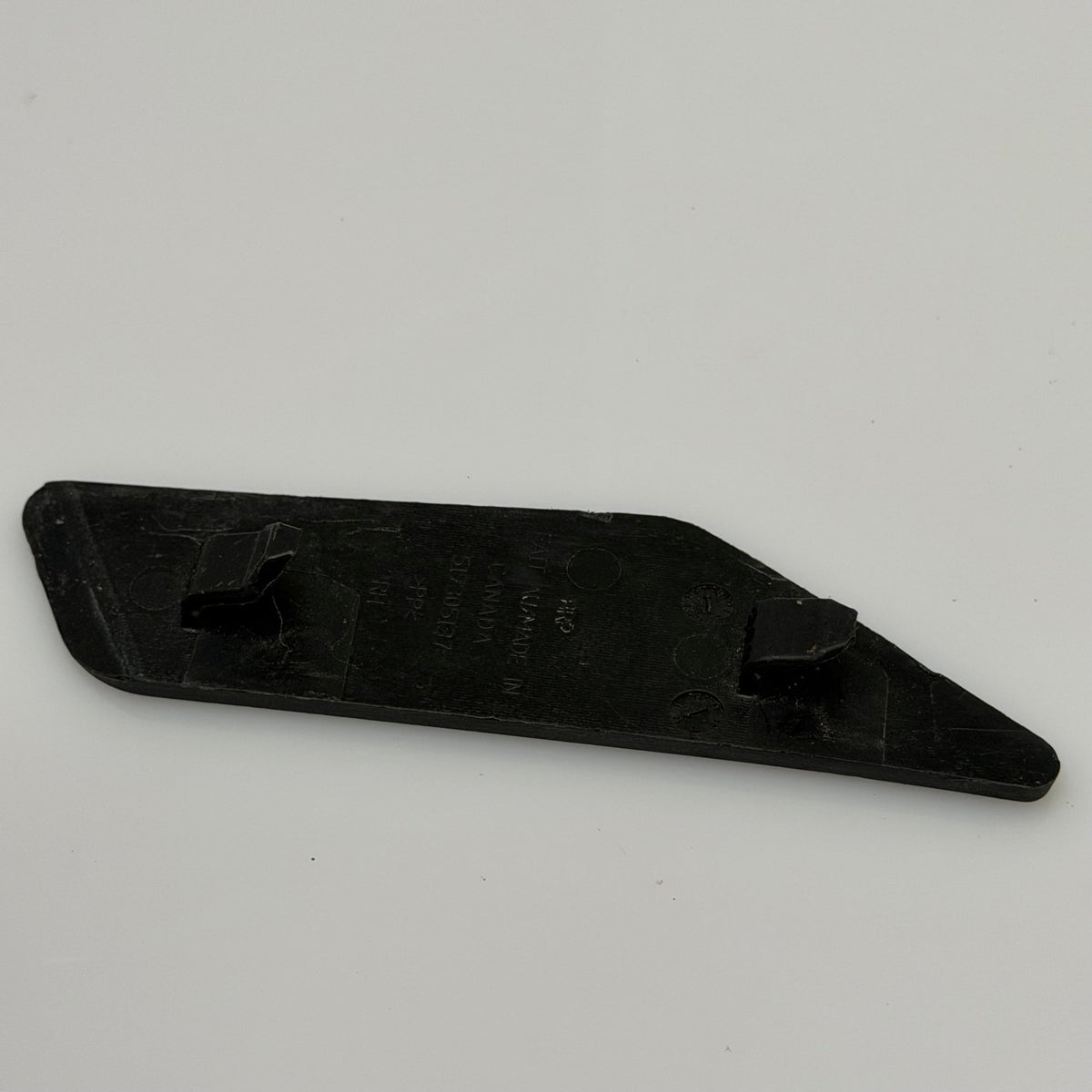 Peitelevy kuomuun oikea Ski-Doo, OEM 517306049 - Northern Sledparts Oy