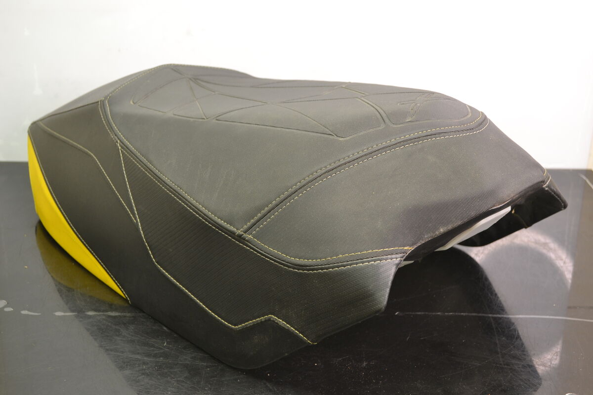 Penkki Ski-Doo MXZ X 2013 Musta/Keltainen - Northern Sledparts Oy