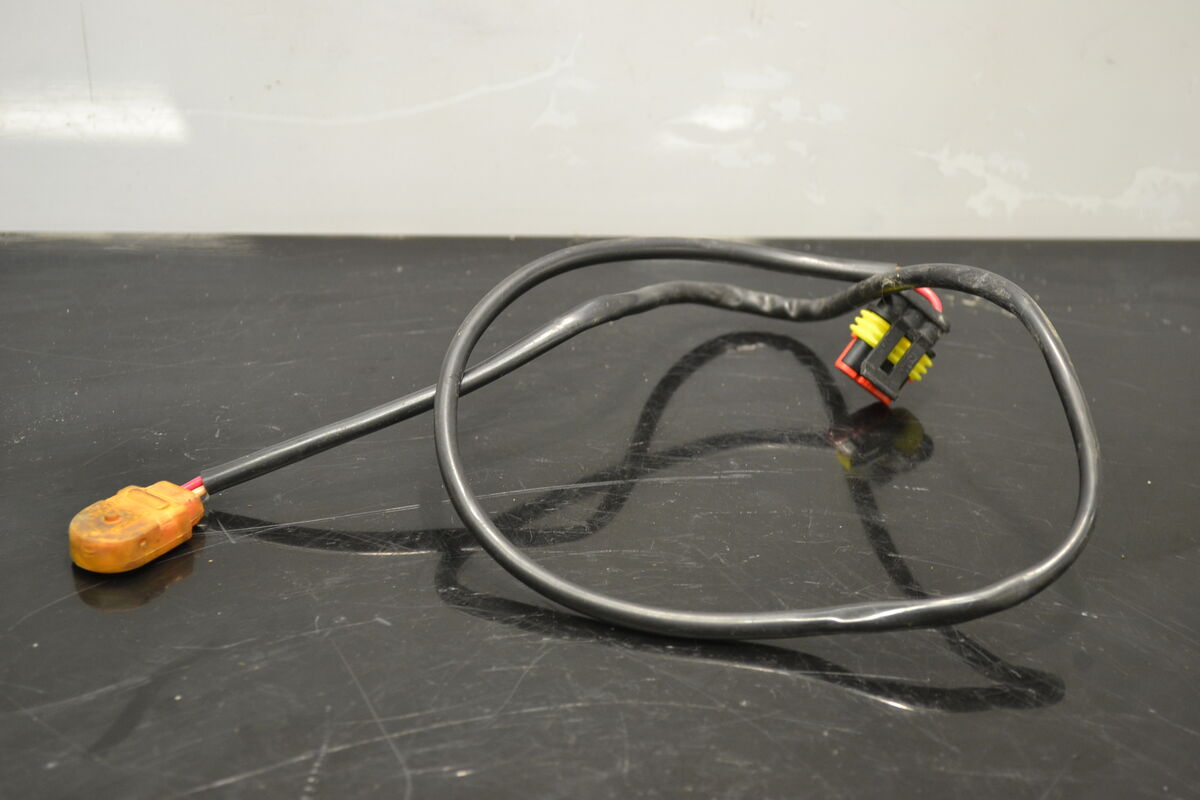 Peruutusvaihteen nappi 515176987 - Northern Sledparts Oy