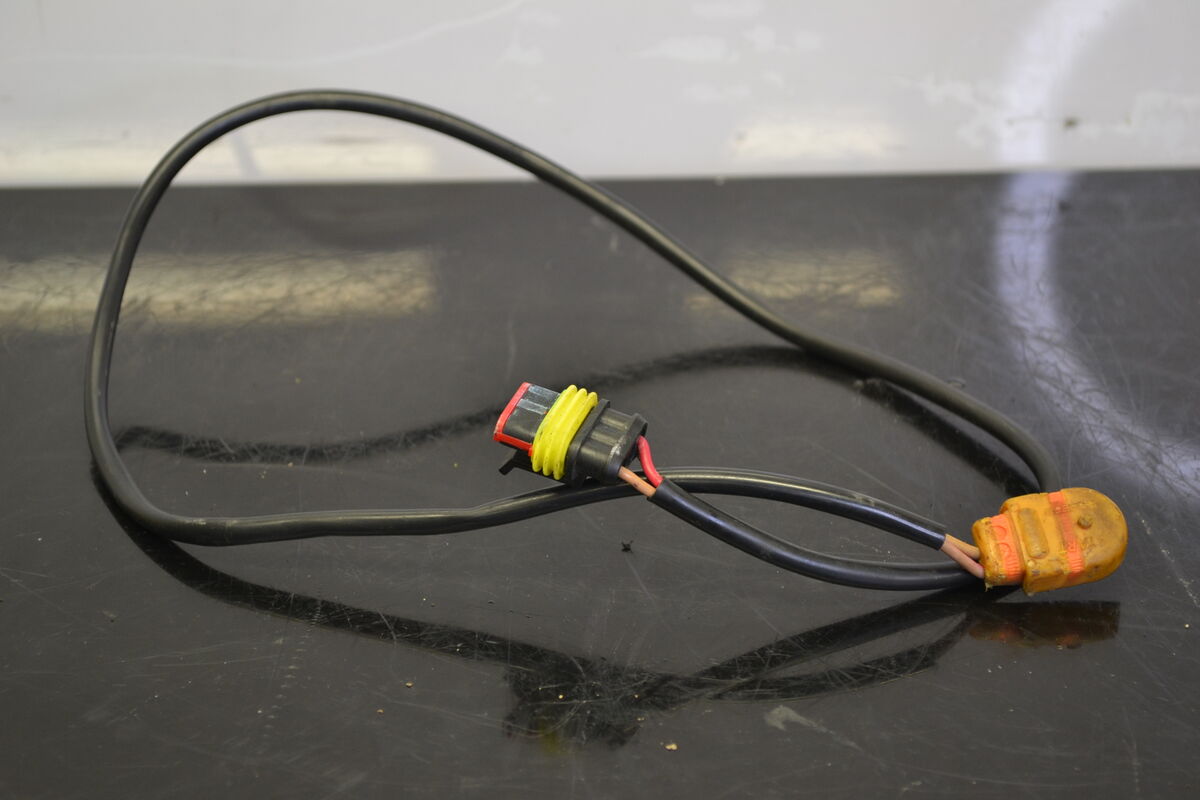 Peruutusvaihteen nappi 515176987 - Northern Sledparts Oy