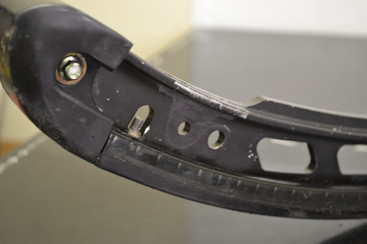 R-motion liukurunko musta 120" 503193526 (2 laatu) - Northern Sledparts Oy