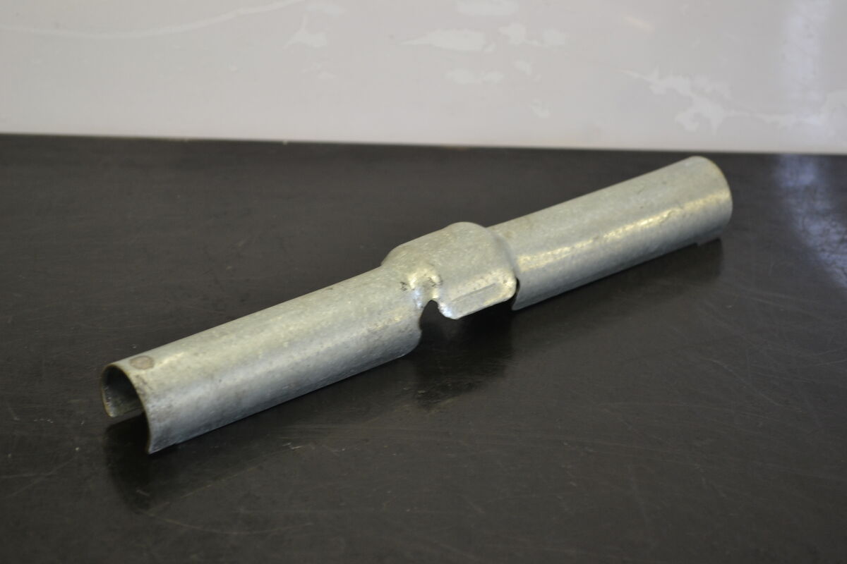 Rajoitin akselin pelti, 605355096 - Northern Sledparts Oy