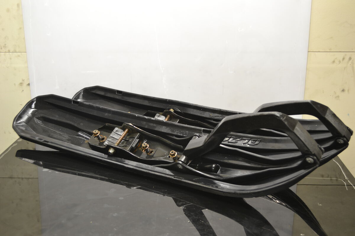Ripper Four Ohjainraudat 4" Blade, SLP - Northern Sledparts Oy
