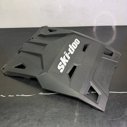 Roiskeläppä Ski-Doo Gen4 OEM 520001481 - Northern Sledparts Oy