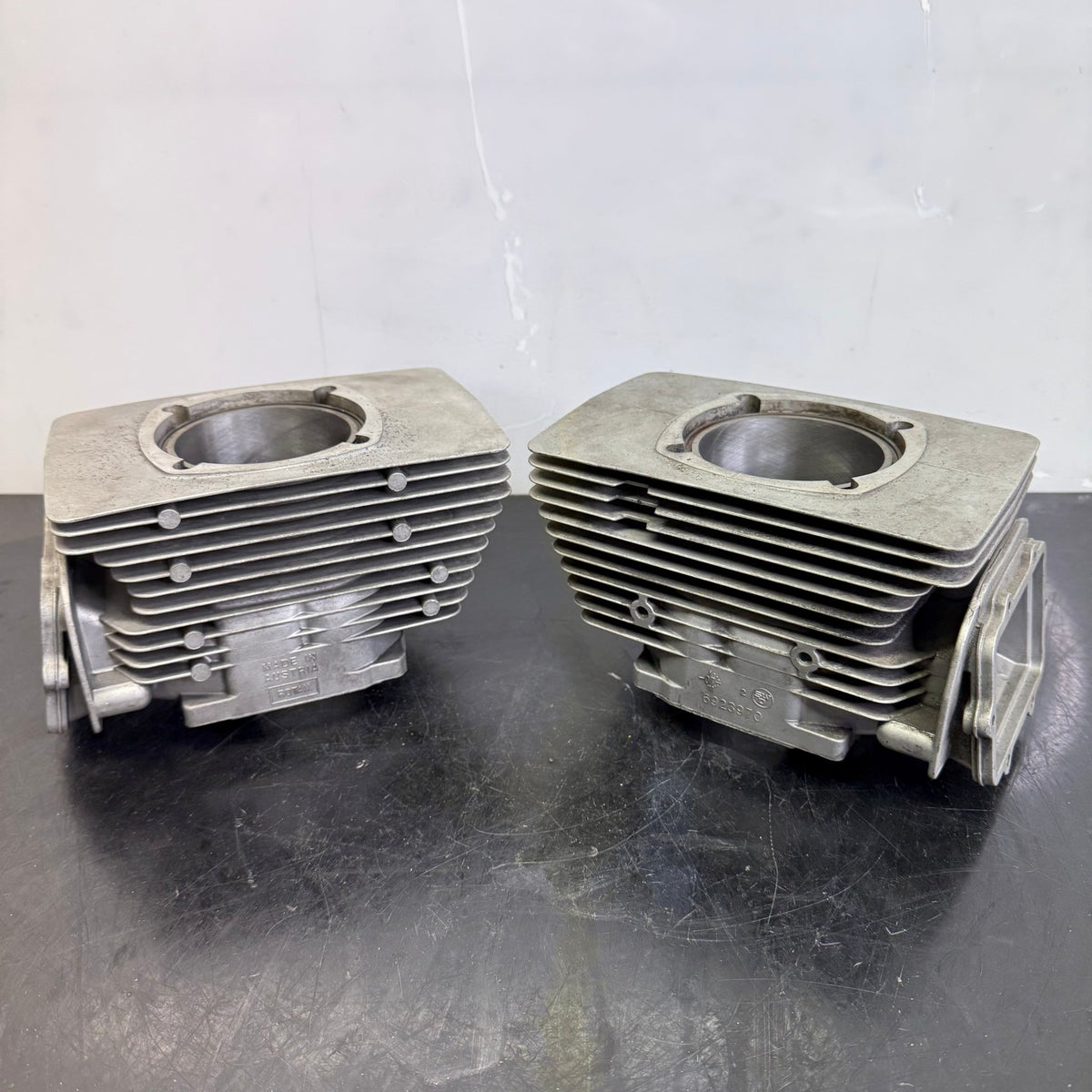 Rotax 550F sylinterisarja + mäntäsarjat 76.5mm (6923970) - Northern Sledparts Oy