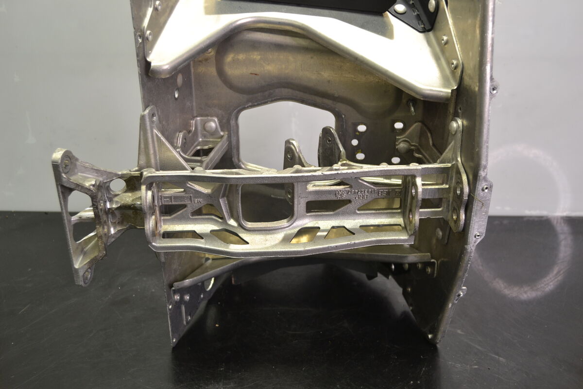 RS Cross member, S-moduuli 518327766 - Northern Sledparts Oy