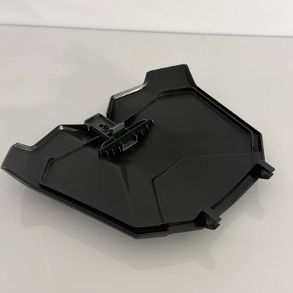 Ski-Doo Gen4 hanskalokeron kansi, 517307562 käytetty - Northern Sledparts Oy
