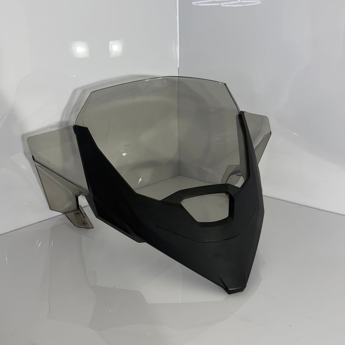 Ski-Doo Gen4 medium tuulilasisarja 860201258 etuviistosta