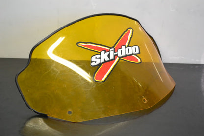 Ski-Doo Rev tuulilasi Keltainen, 517303045 - Northern Sledparts Oy