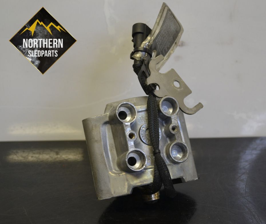 Suutin Rotax 600 Etec 512060727 - Northern Sledparts Oy