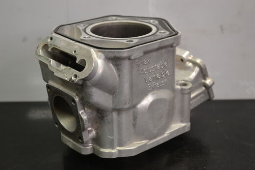Sylinteri 600 Etec 420623263 - Northern Sledparts Oy