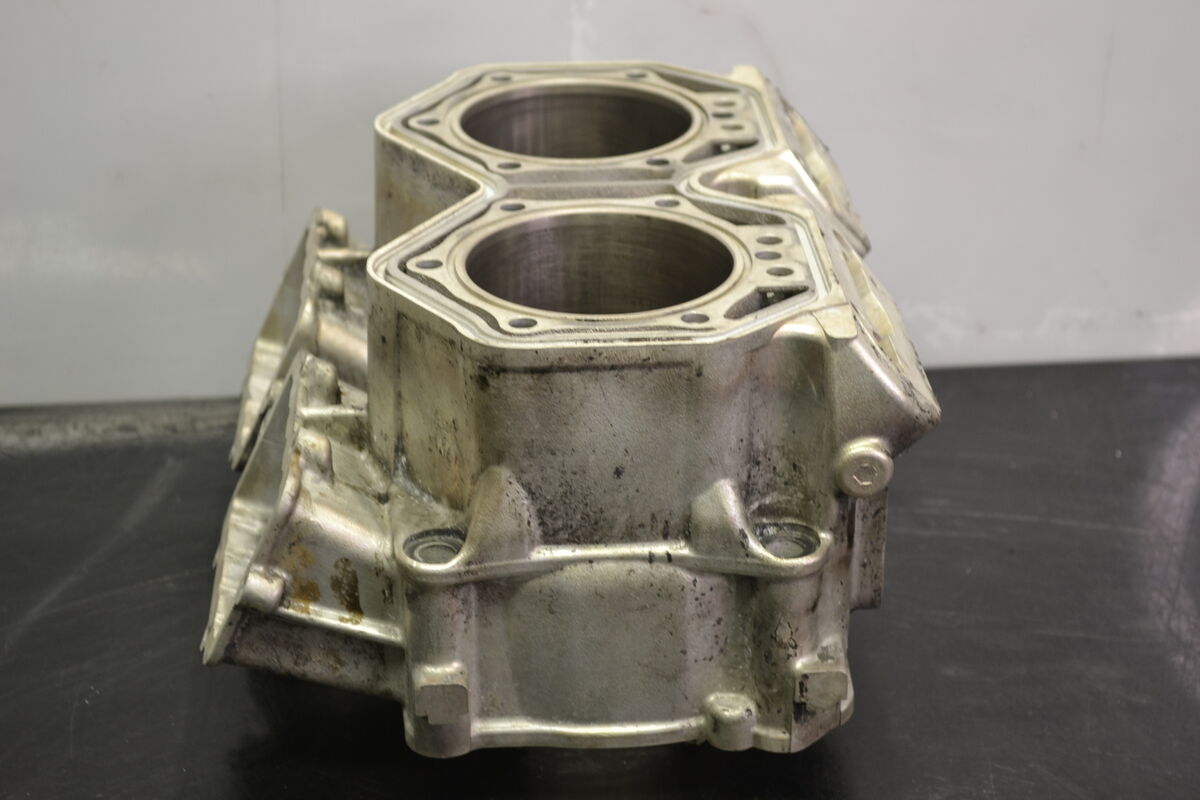 Sylinteri 800 Etec moottorit, 420413041 - Northern Sledparts Oy