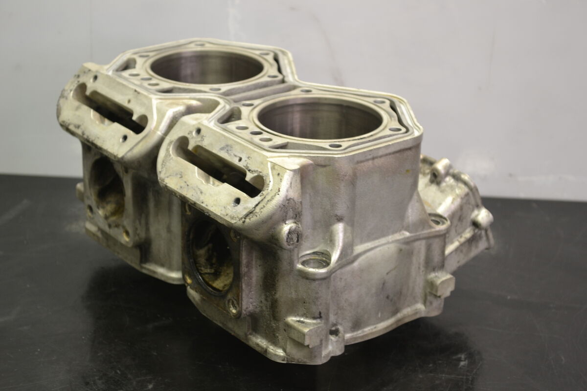 Sylinteri 800 Etec moottorit, 420413041 - Northern Sledparts Oy