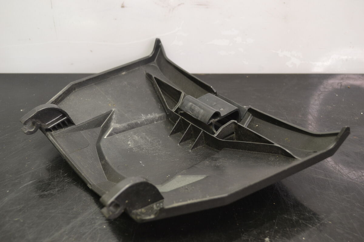 Tavaralokeron kansi Brp 517304912 - Northern Sledparts Oy