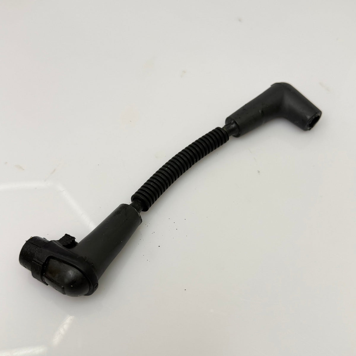 Tulpanjohto 600, 800 etec 2009-2019, OEM 512061126 - Northern Sledparts Oy