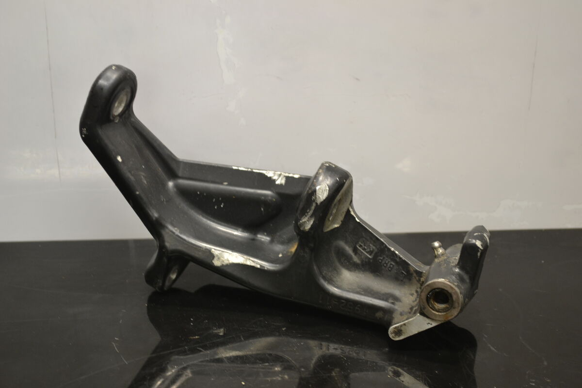Vasen olkatappi Rave Re 2013 - Northern Sledparts Oy