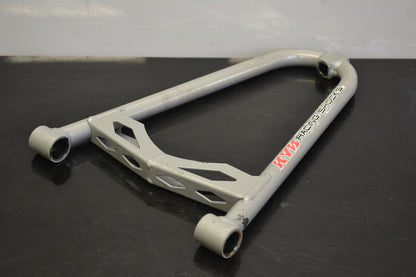 Ylätukivarsi oikea RS, 505072454 - Northern Sledparts Oy
