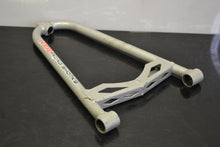 Ylätukivarsi vasen RS, 505072454 - Northern Sledparts Oy
